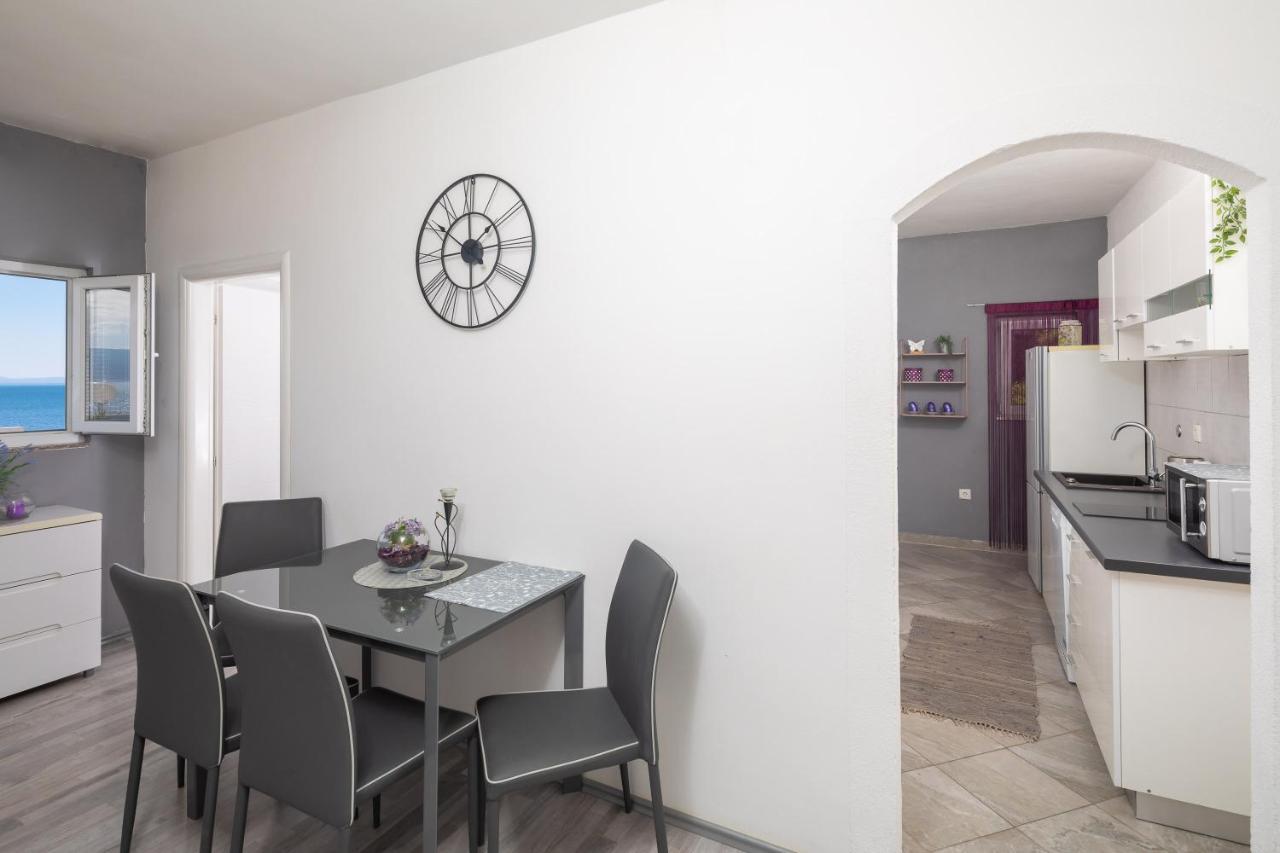 Sky Way Apartments Dugi Rat Eksteriør billede