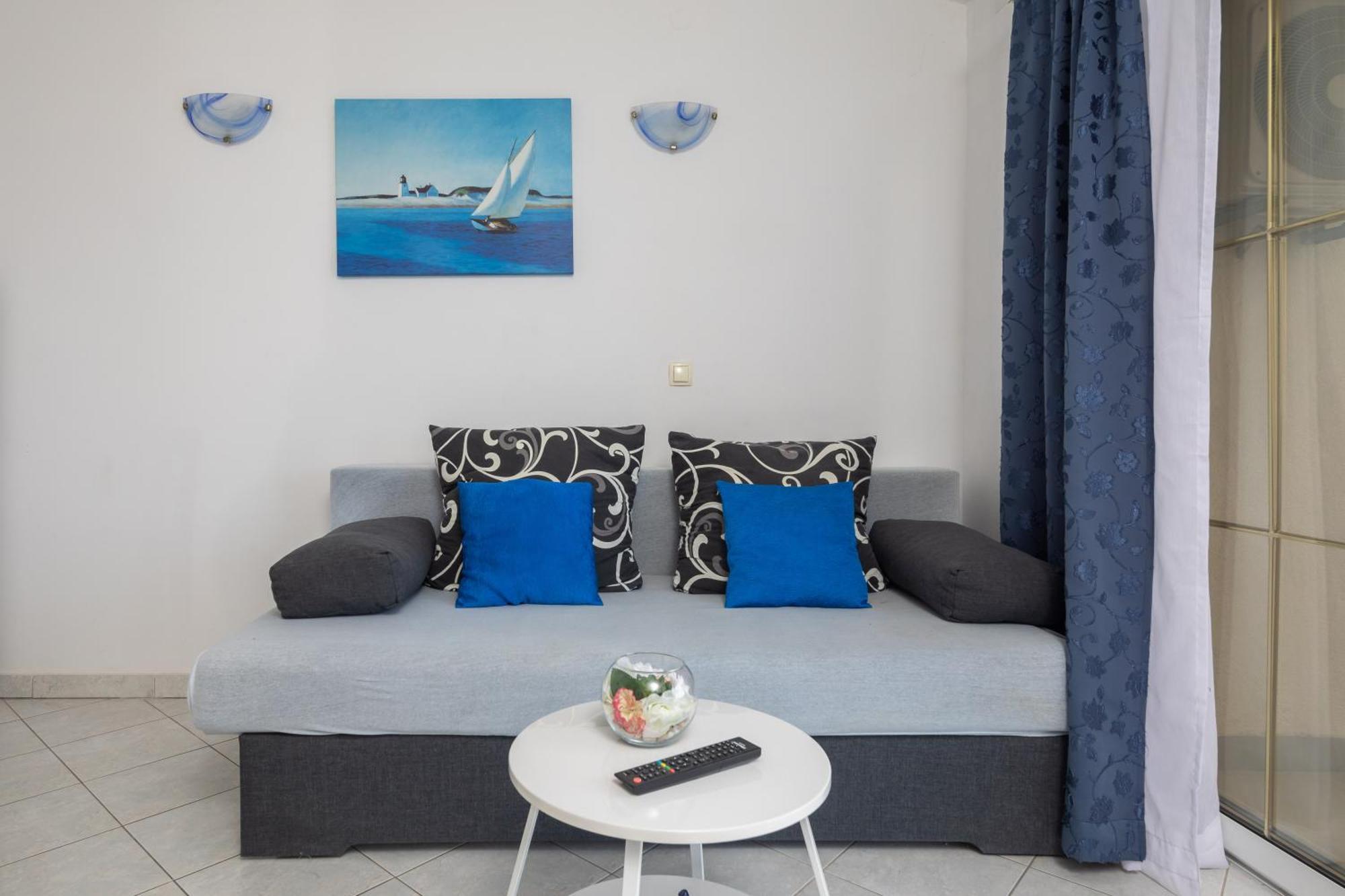Sky Way Apartments Dugi Rat Eksteriør billede