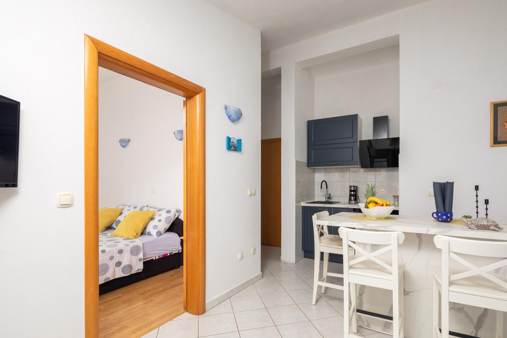 Sky Way Apartments Dugi Rat Eksteriør billede
